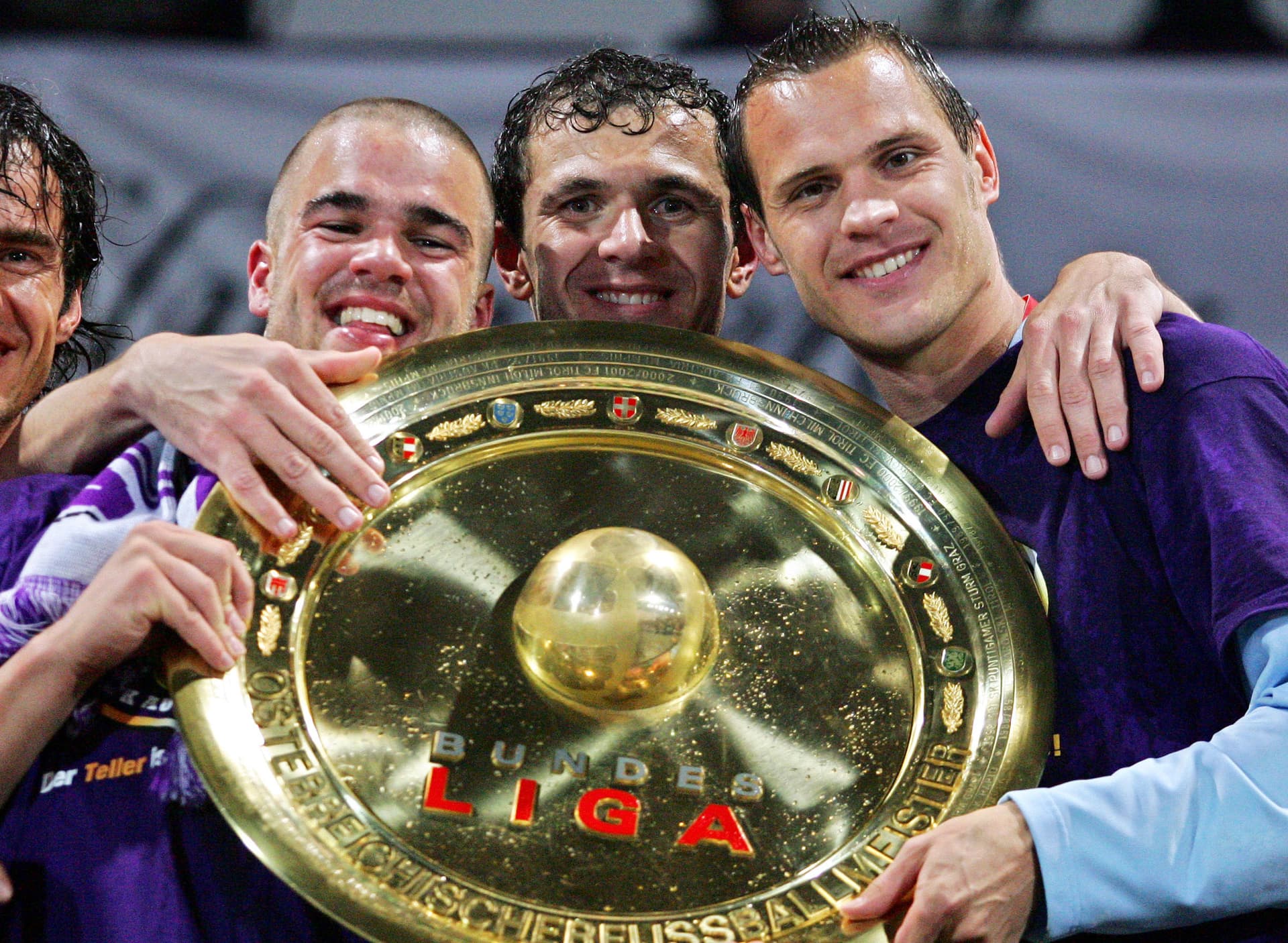 Ernst Dospel feiert Meistertitel