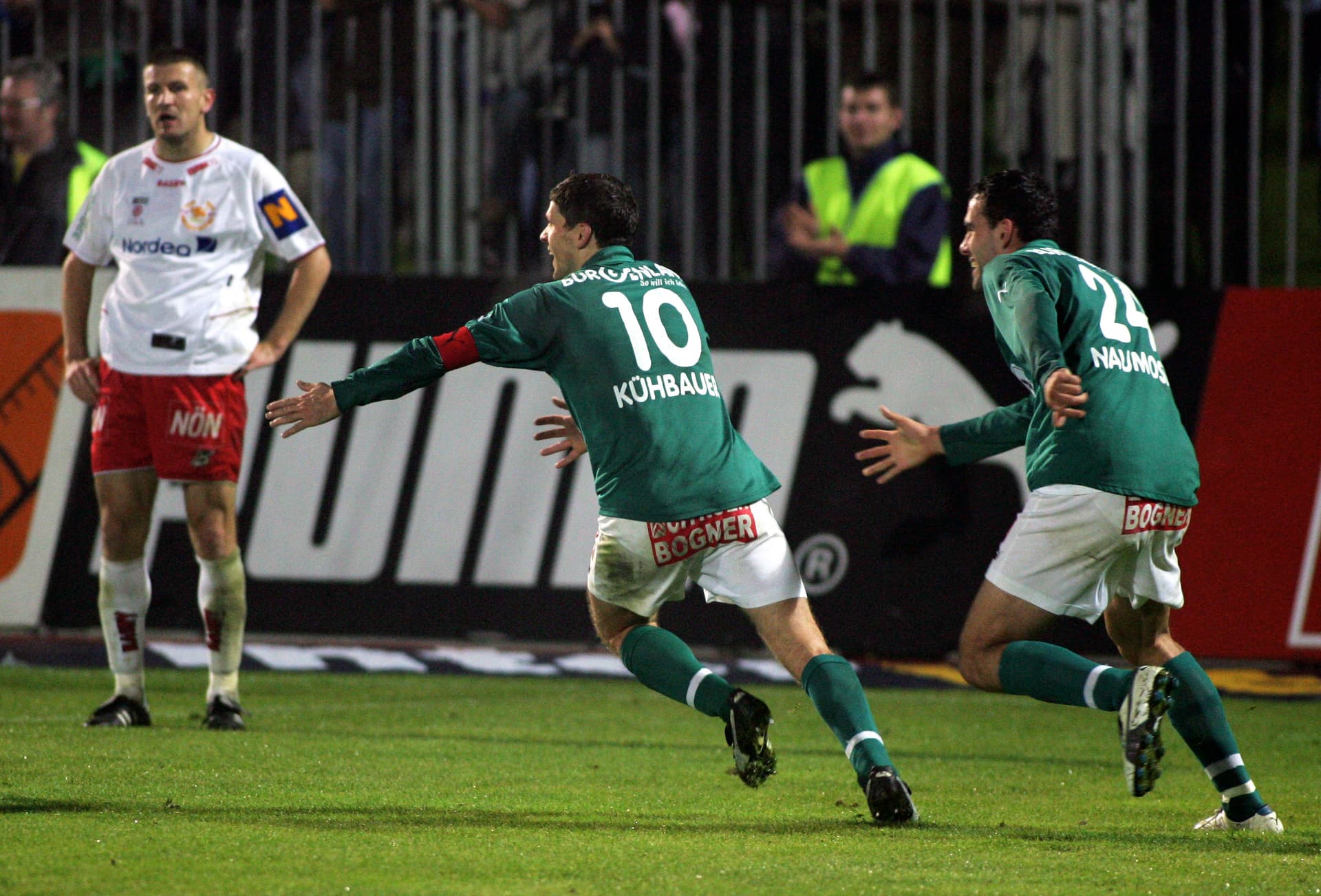 Kühbauer und Naumoski Mattersburg Jubel