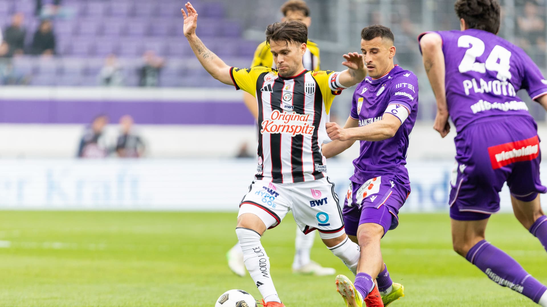 Austria Wien vs LASK Sascha Horvath