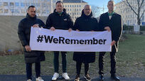 Grün-weißes Gedenken an die Opfer des Holocaust